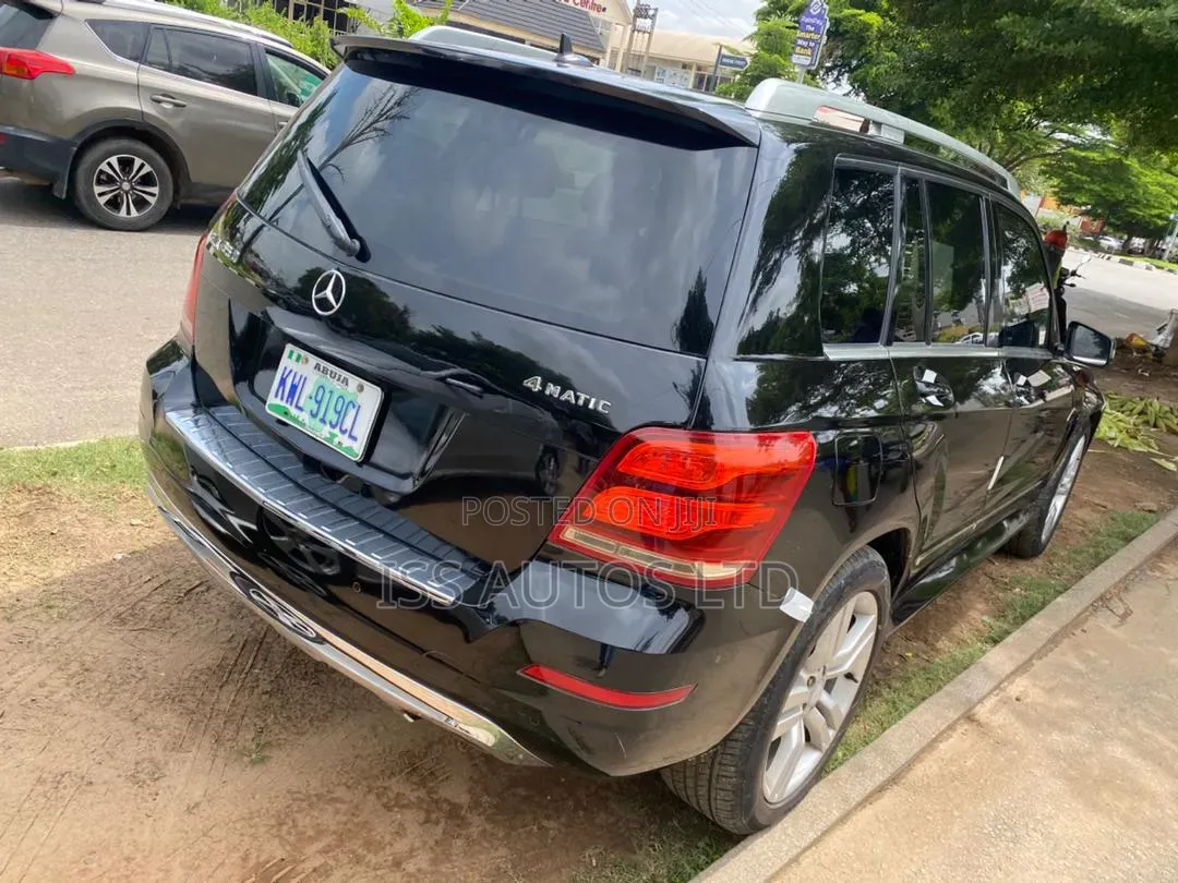 Mercedes-Benz GLK-Class 350 4MATIC 2011 Black