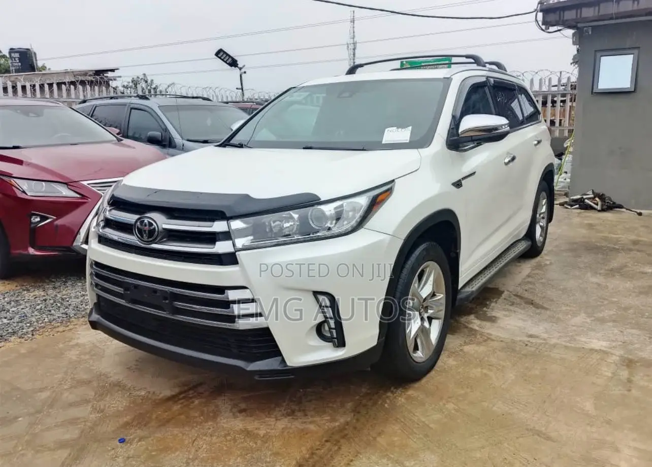 Toyota Highlander Limited 2019 White