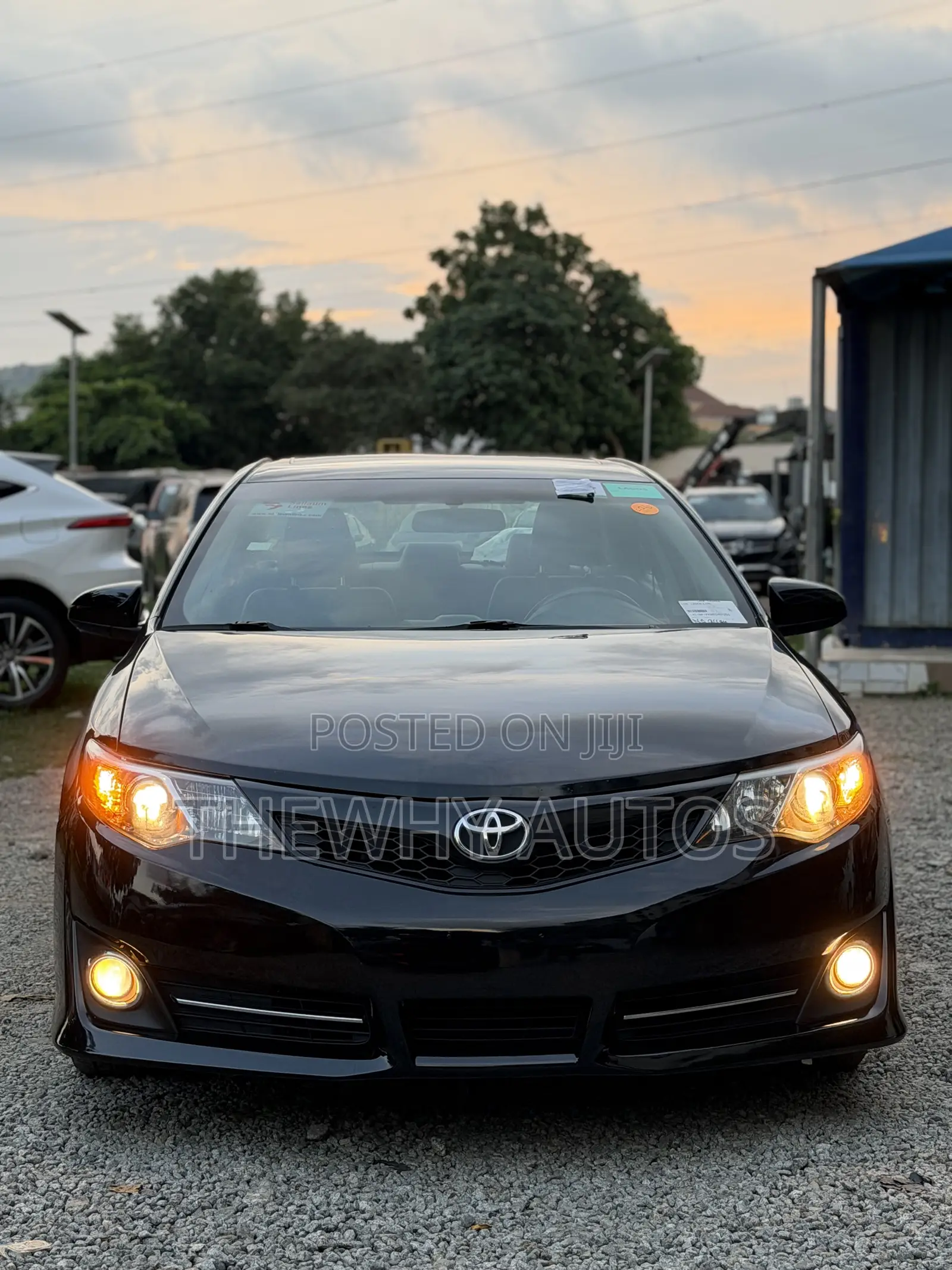 Toyota Camry SE 4dr Sedan (3.5L 6cyl 6A) 2014 Black