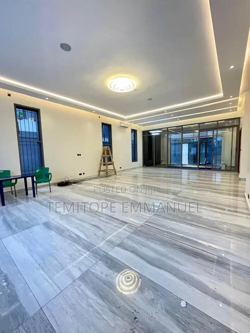Furnished 5bdrm House in Ikoyi for sale