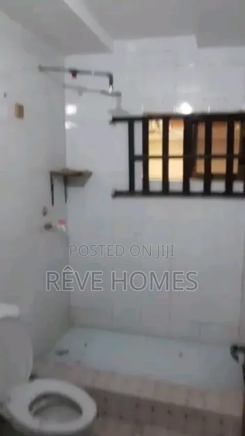3bdrm Block of Flats in Ifako-Gbagada for rent