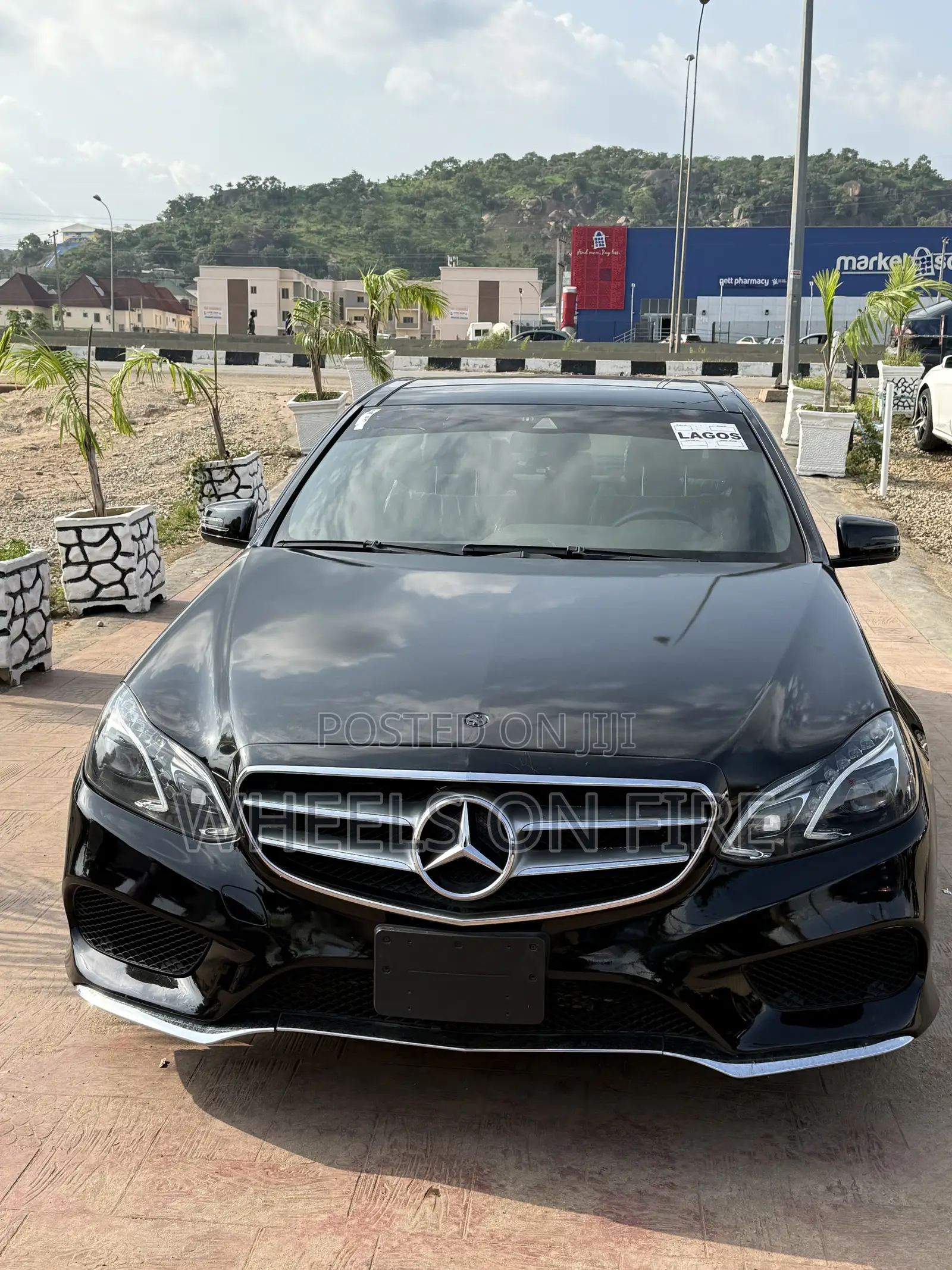 Mercedes-Benz E350 Base 4dr Sedan RWD (3.5L 6cyl 7A) 2014 Black