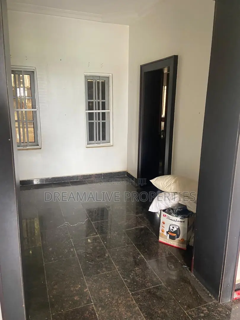 2bdrm Apartment in Maitama for rent