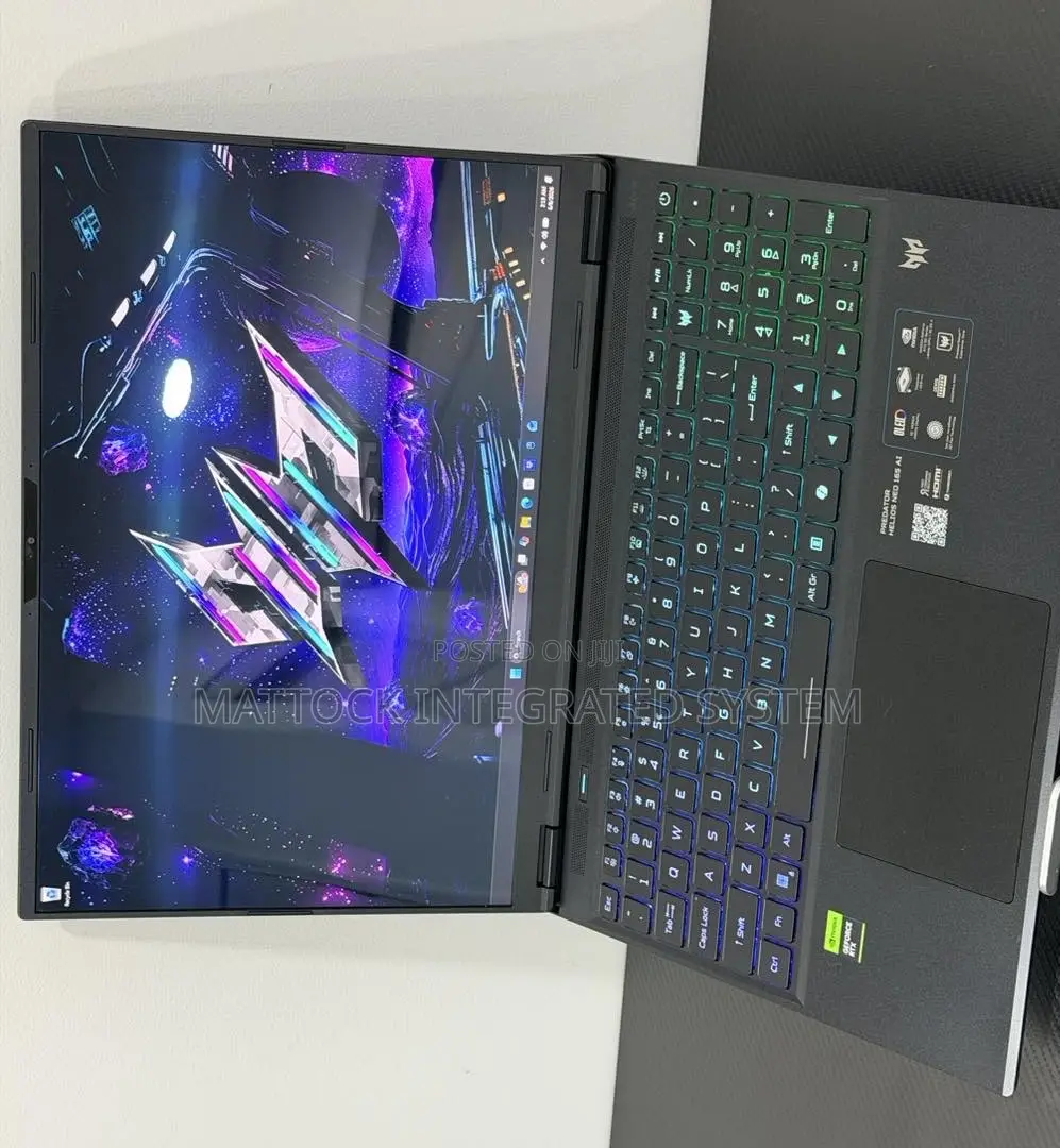 Laptop Acer Predator Helios Neo 16 32GB Intel Core Ultra 9 SSD 1T