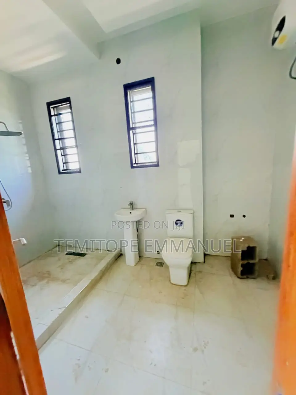 Furnished 4bdrm Duplex in Isheri North for sale