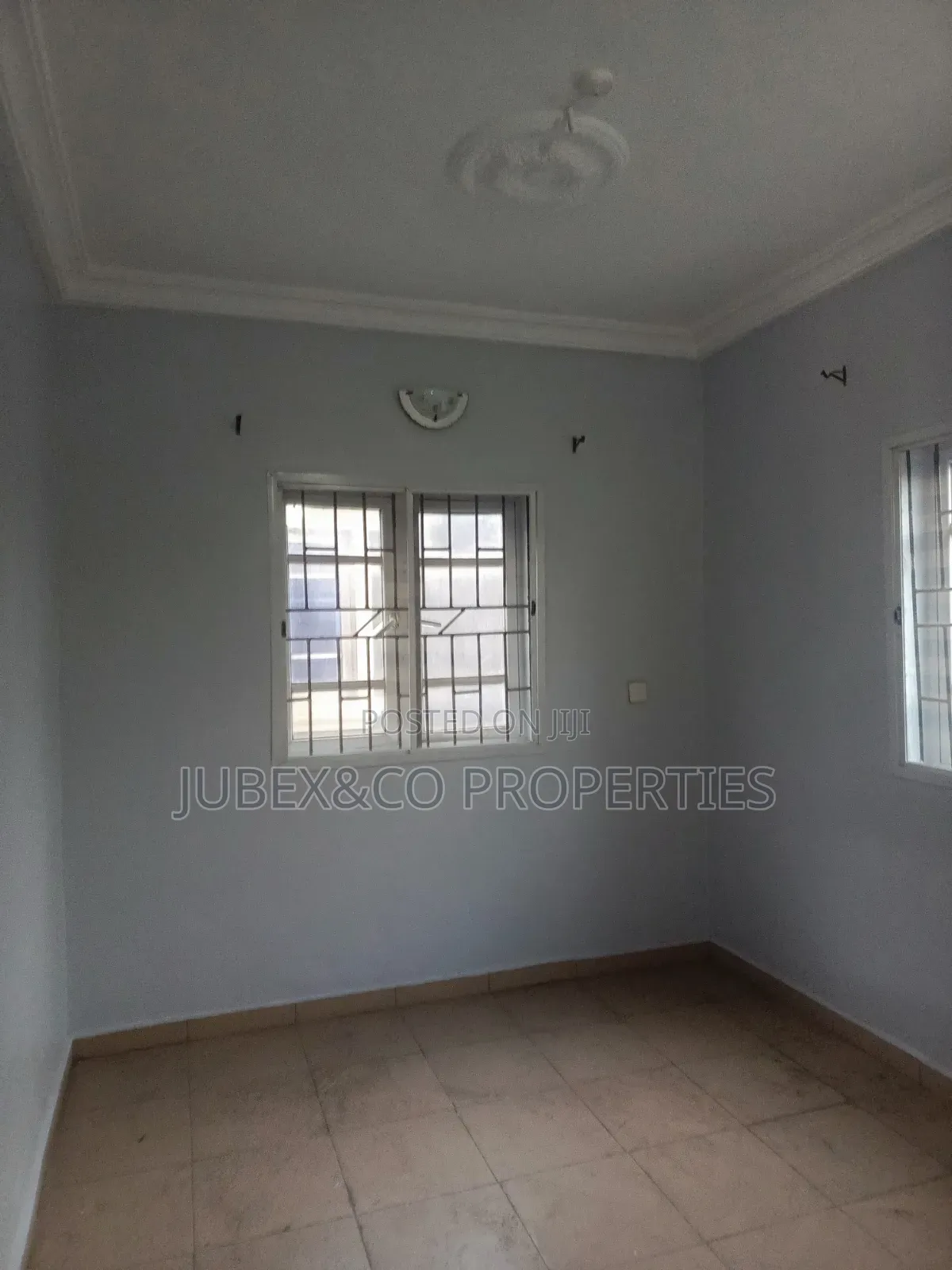 3bdrm Block of Flats in Alishiba Sango Ota for sale