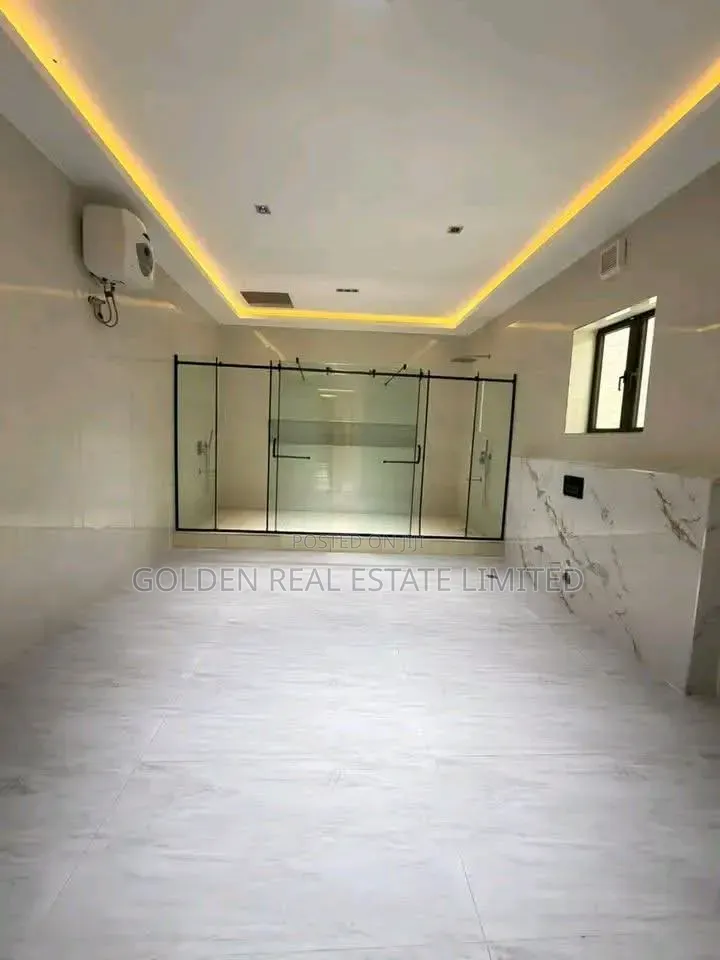 6bdrm Duplex in Katampe Extension for sale