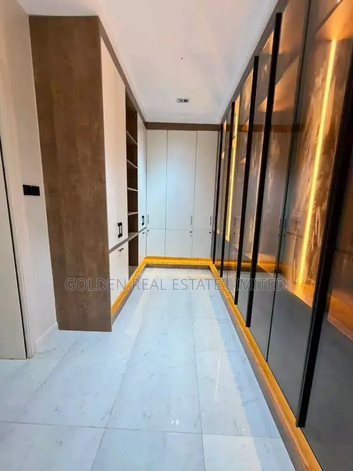 6bdrm Duplex in Katampe Extension for sale