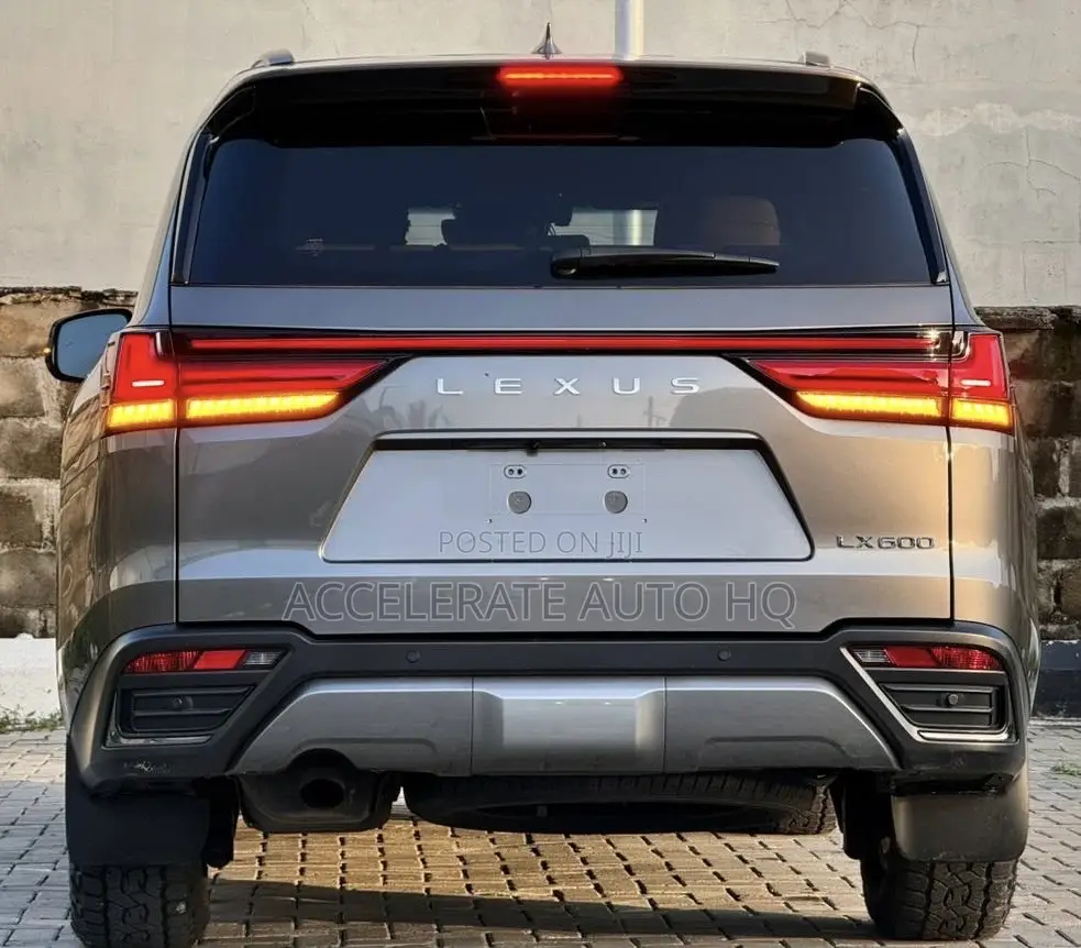 Lexus LX 600 2024 Gray