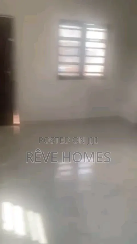 4bdrm Block of Flats in Iwaya for rent