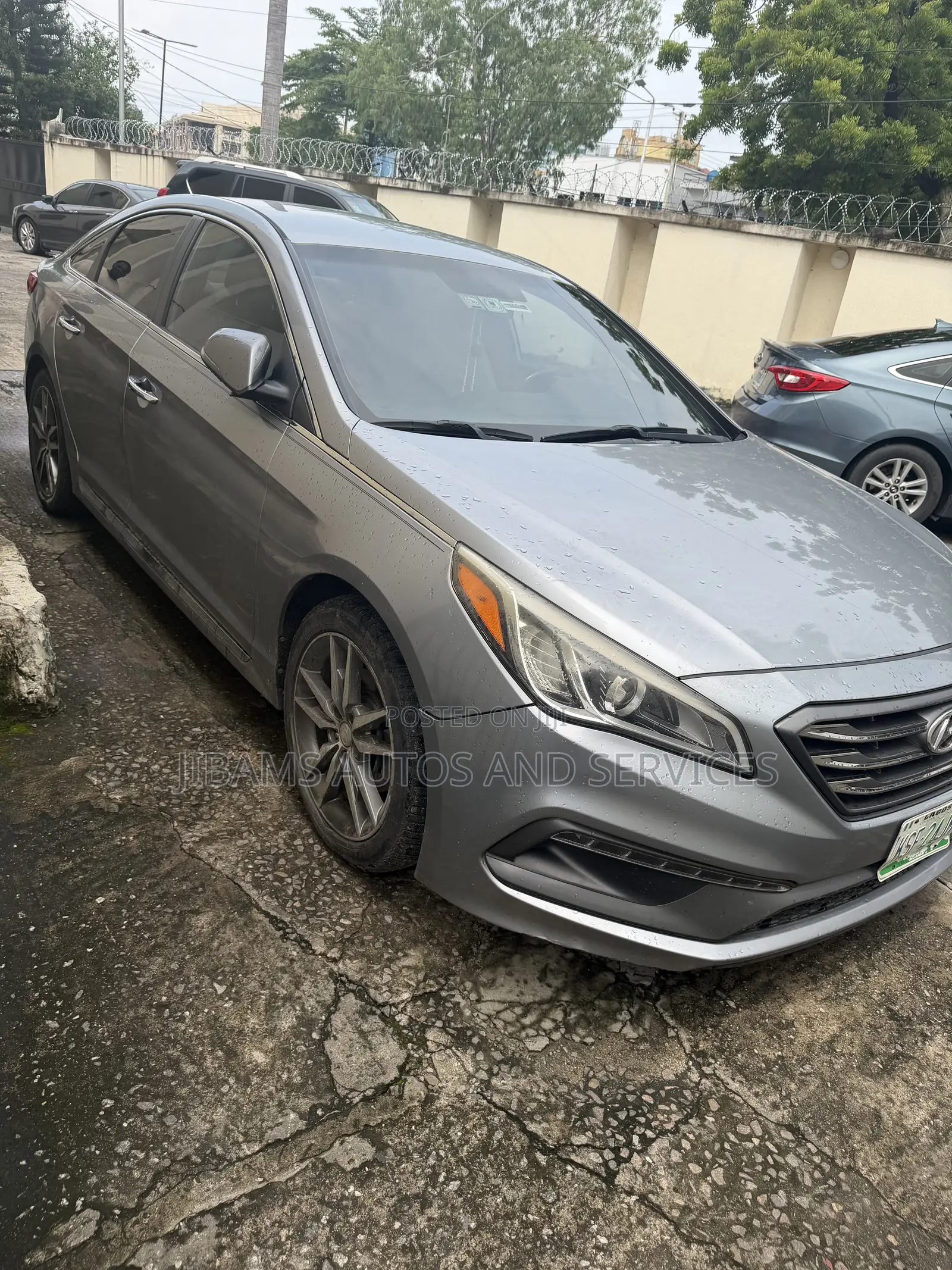 Hyundai Sonata Limited 2.0T 4dr Sedan (2.0L 4cyl Turbo 6A) 2015 Gray