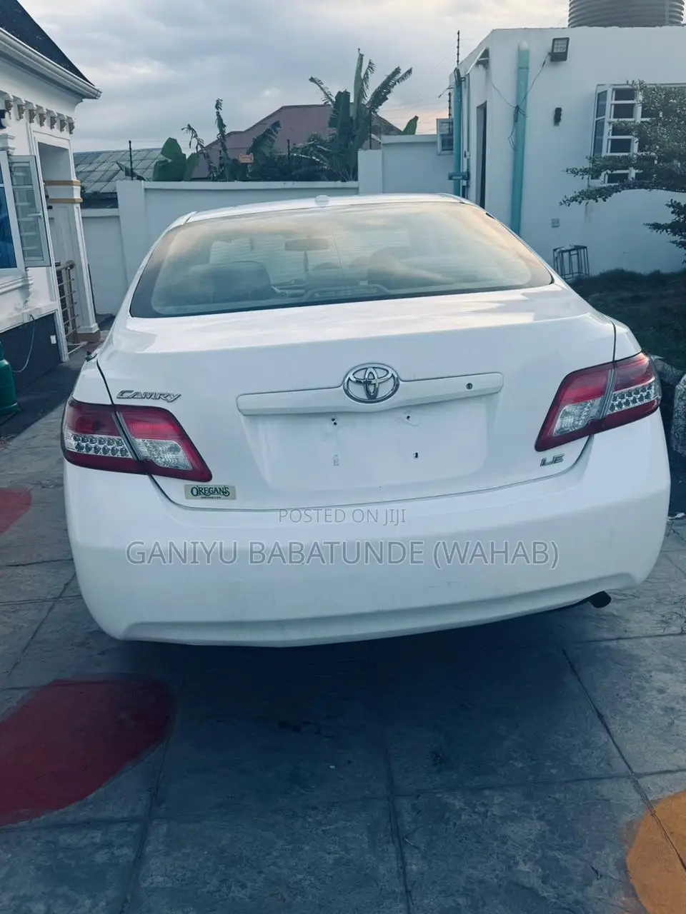 Toyota Camry LE 4dr Sedan (2.5L 4cyl 6AM) 2010 White
