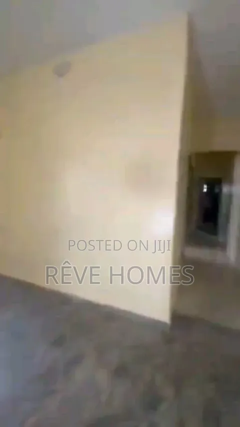 2bdrm Block of Flats in Alagomeji for rent