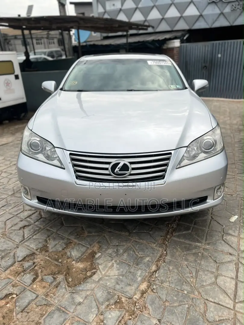 Lexus ES 350 2011 Silver