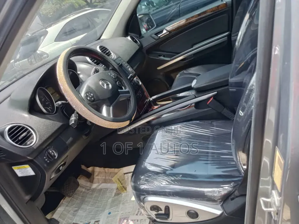 Mercedes-Benz M Class 2011 Gray