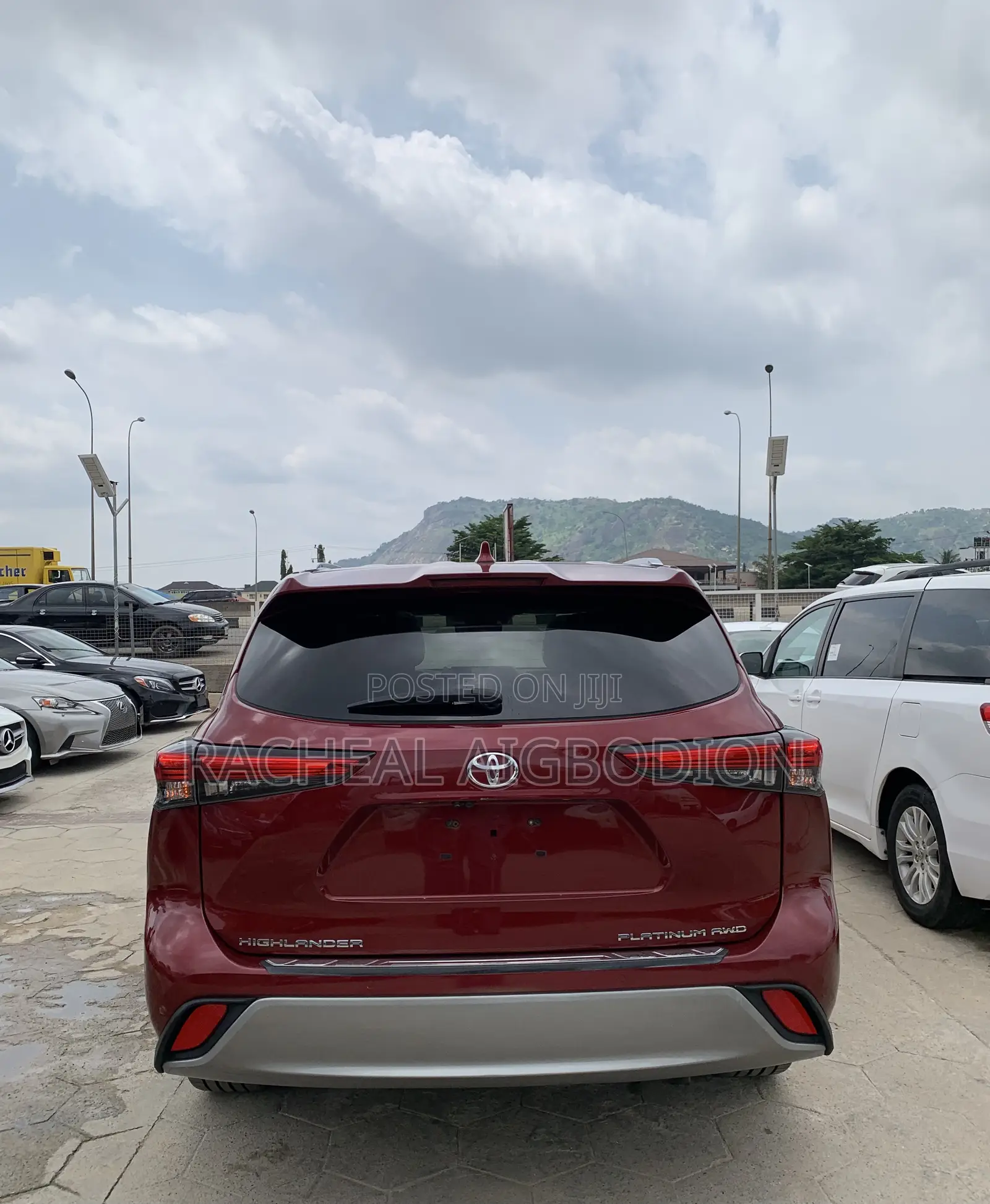 Toyota Highlander 2021 Red