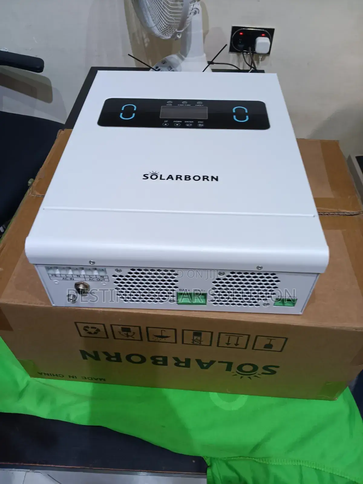 Solar Born 3.6kva 24v Solar Inverter Hybrid
