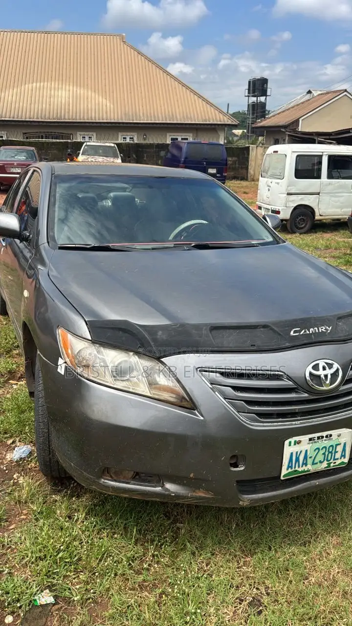 Toyota Camry 3.5 XLE 2008