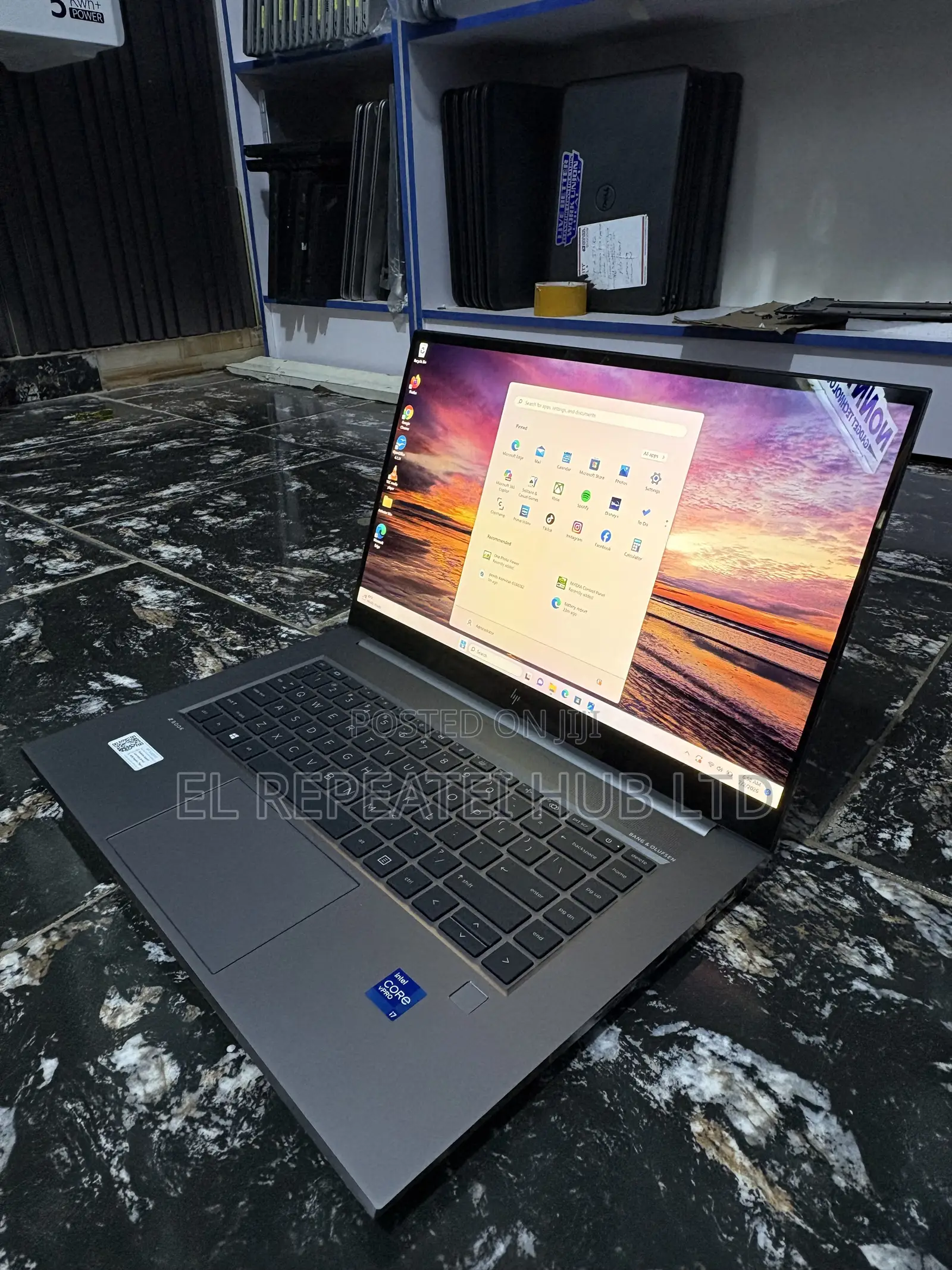 Laptop HP ZBook Studio G8 32GB Intel Core i7 SSD 512GB