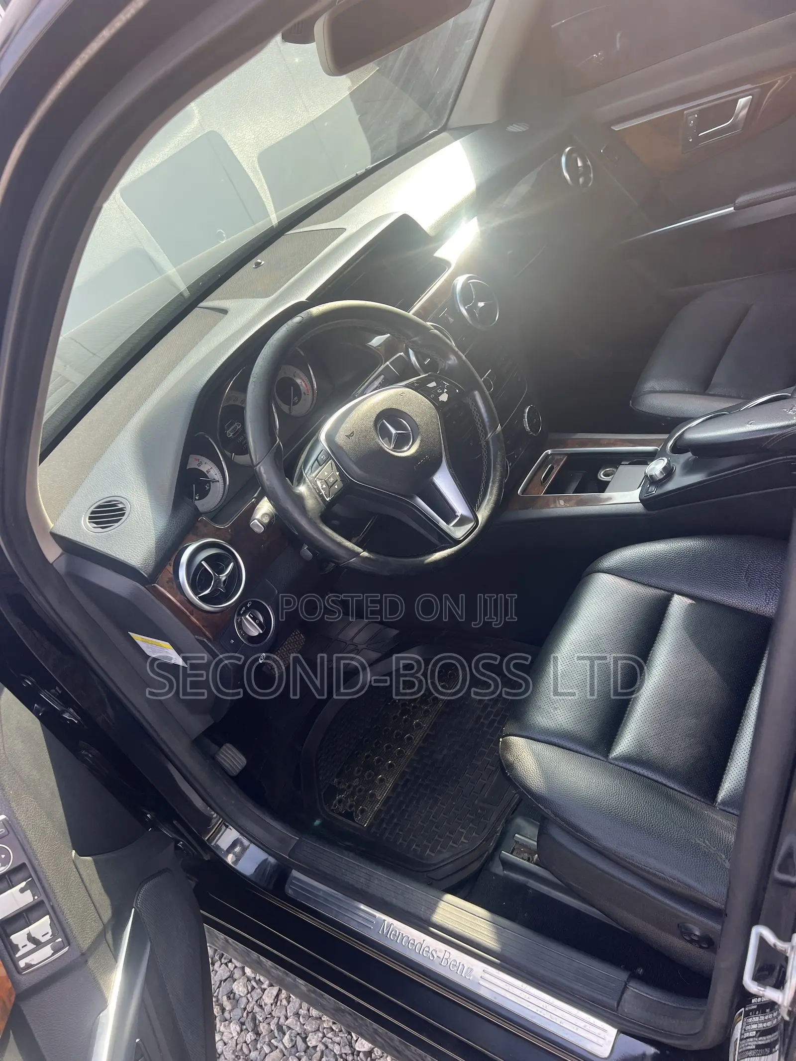 Mercedes-Benz GLK-Class 350 2014 Black