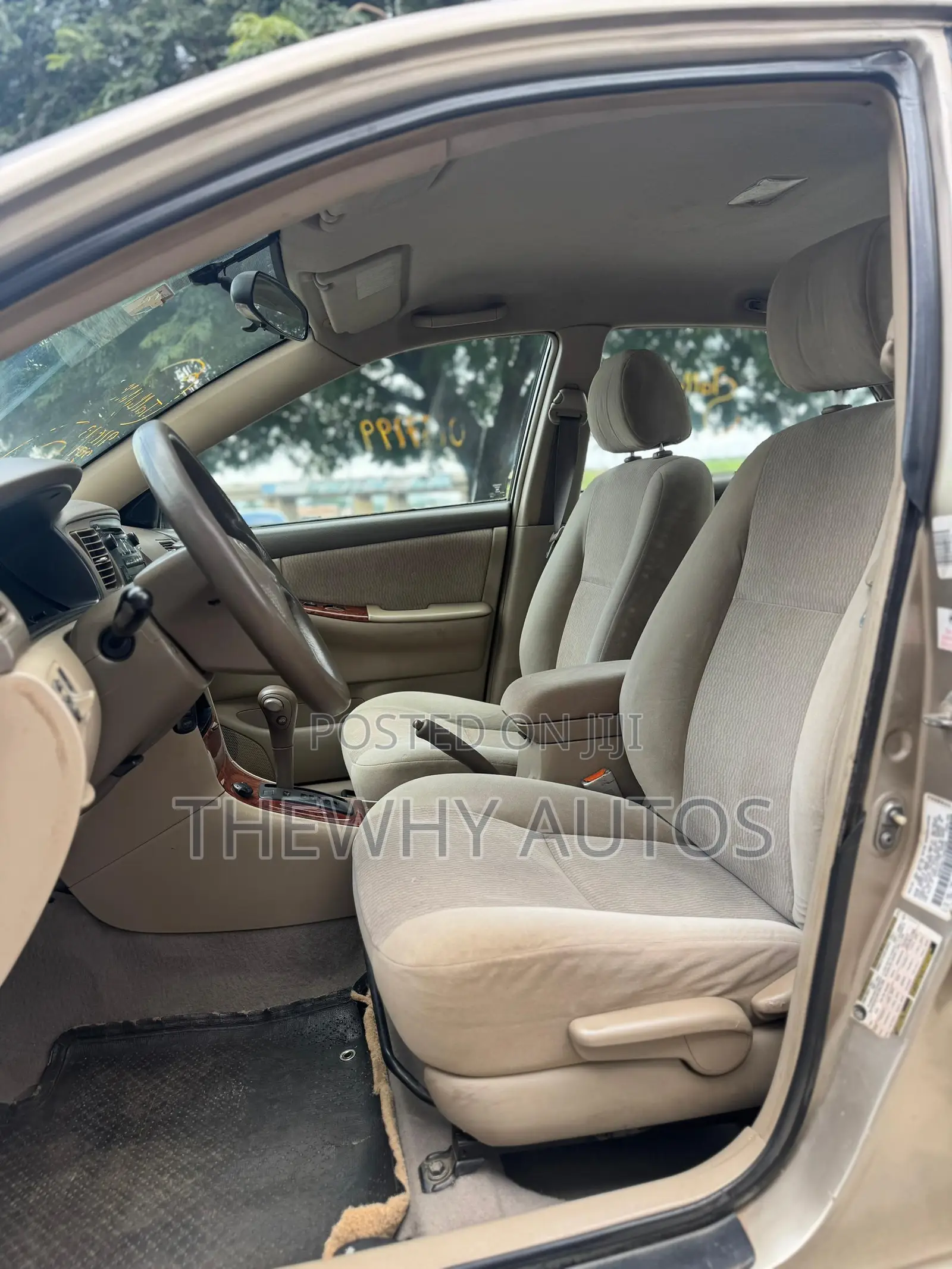 Toyota Corolla LE 2007 Gold