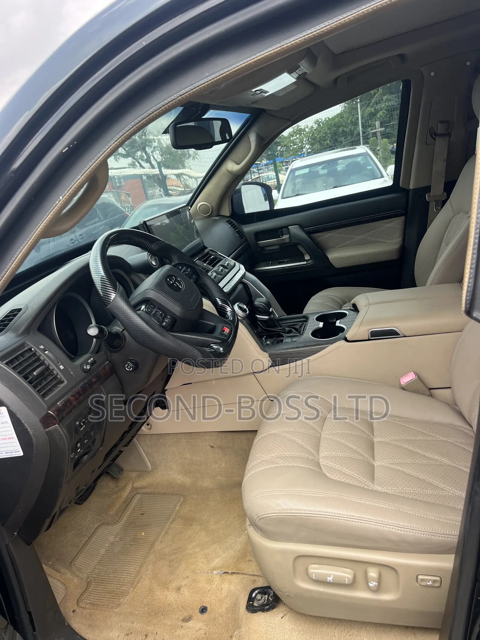 Toyota Land Cruiser 5.7 V8 2011 Black