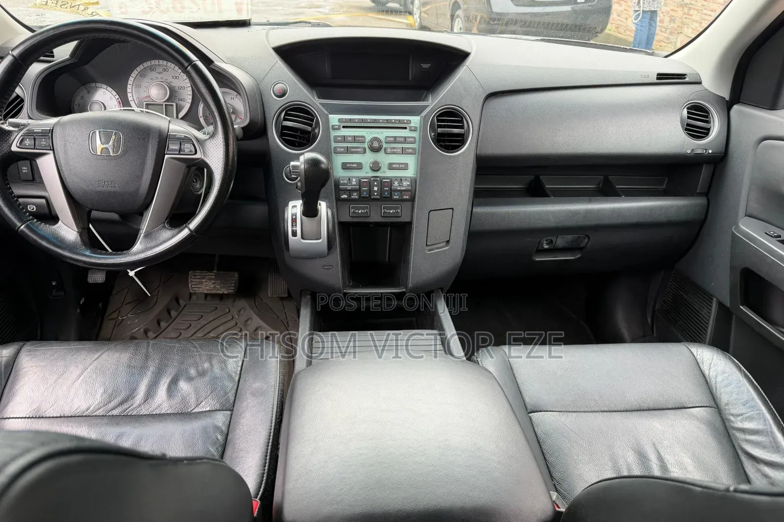 Honda Pilot Touring w/RES/Navi 4WD (3.5L 6cyl 5A) 2011