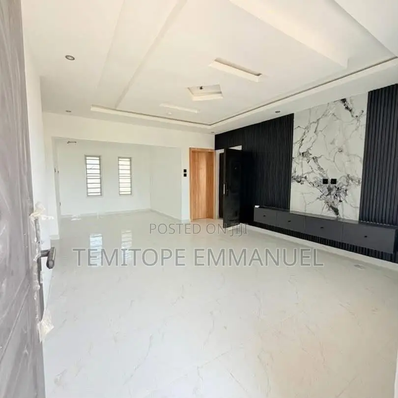 Furnished 2bdrm Apartment in Isheri North for sale