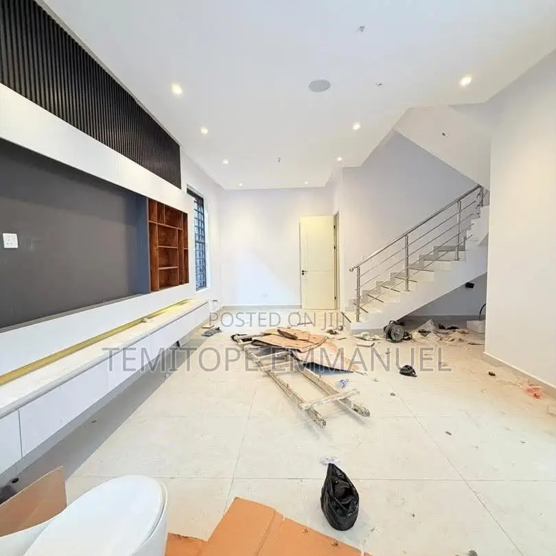 Furnished 4bdrm Duplex in Adeniyi Jones for sale