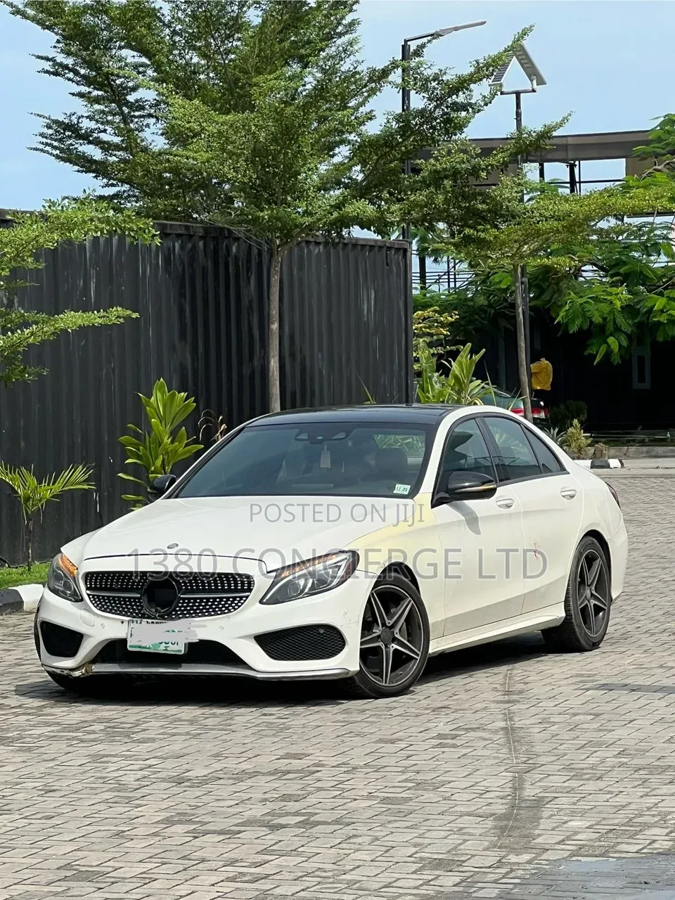 Mercedes-Benz C450 2016 White