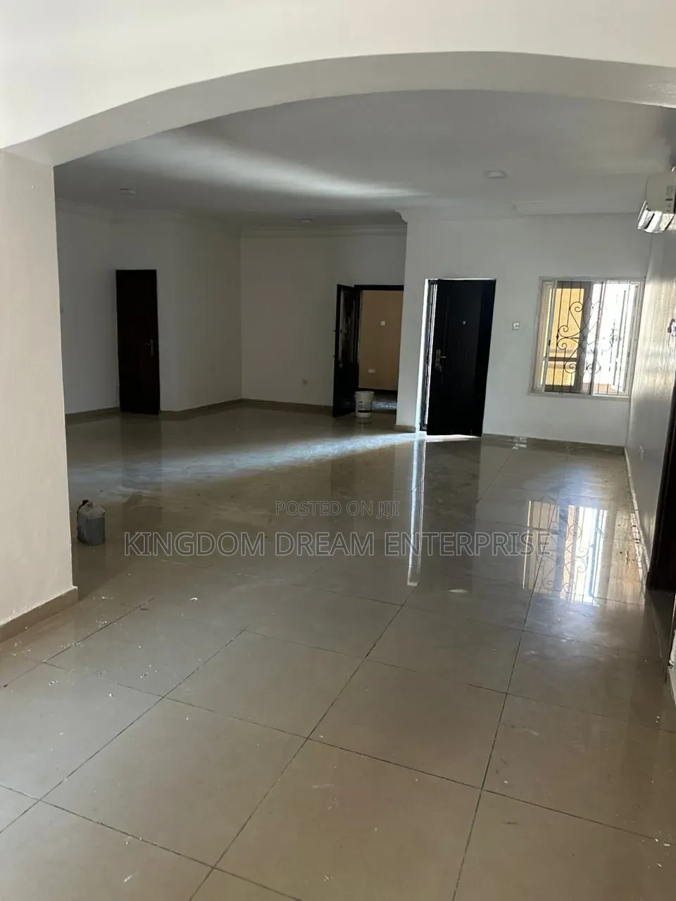 3bdrm Apartment in Oniru Victoria, Adeniyi Jones for rent