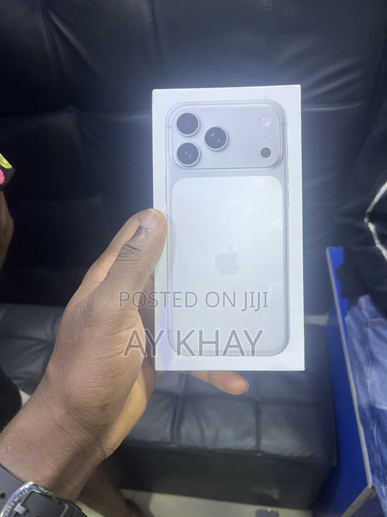 New Apple iPhone 17 Pro Max 256 GB White