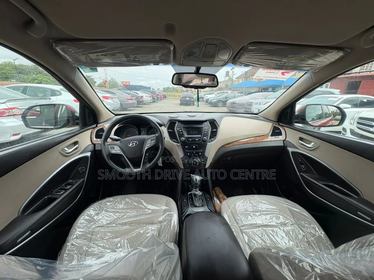 Hyundai Santa Fe SE FWD 2016 Red