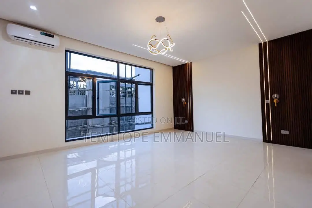 Furnished 4bdrm Maisonette in Ikoyi for sale