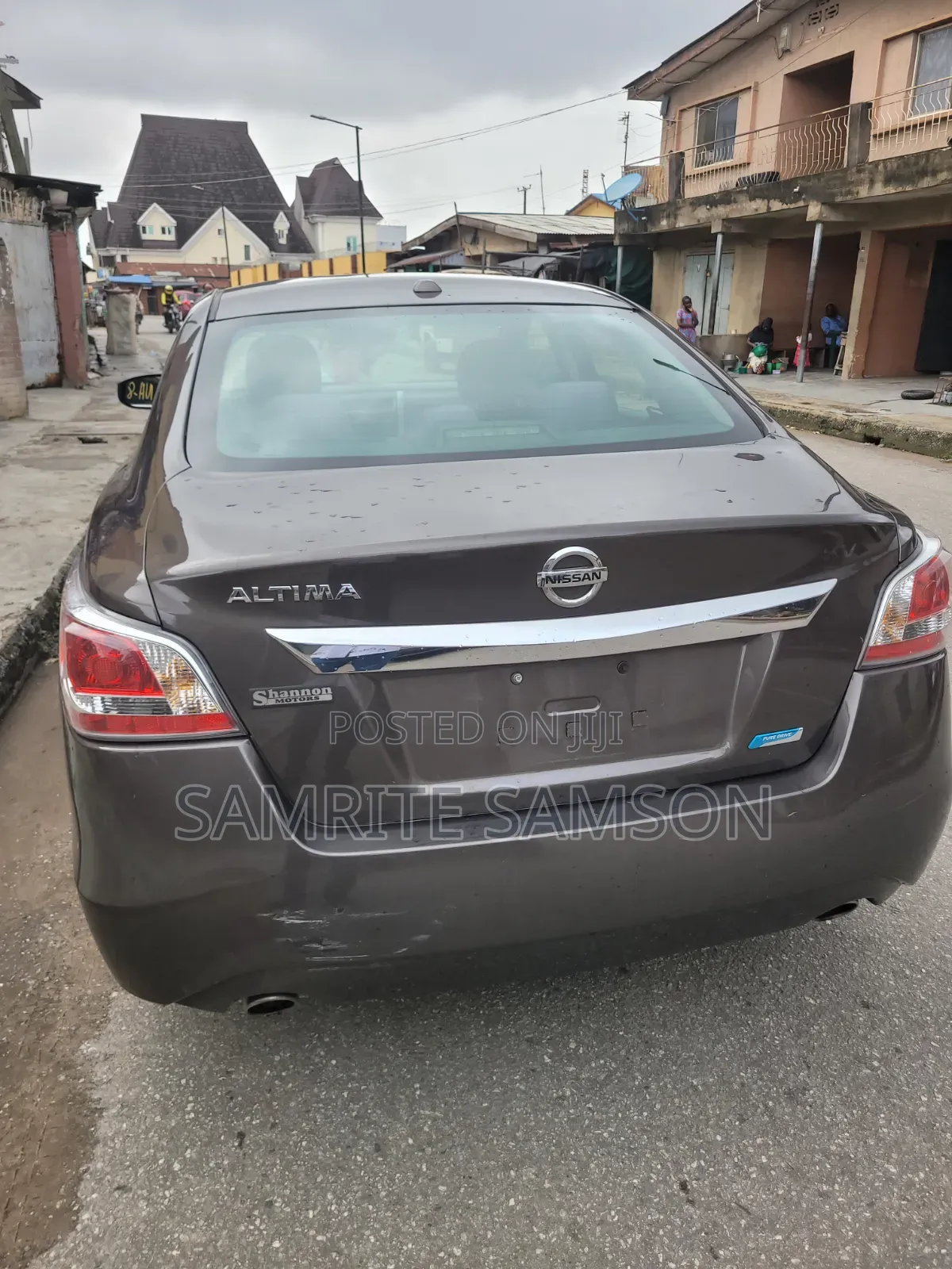 Nissan Altima 2.5 SV 4dr Sedan (2.5L 4cyl CVT) 2014