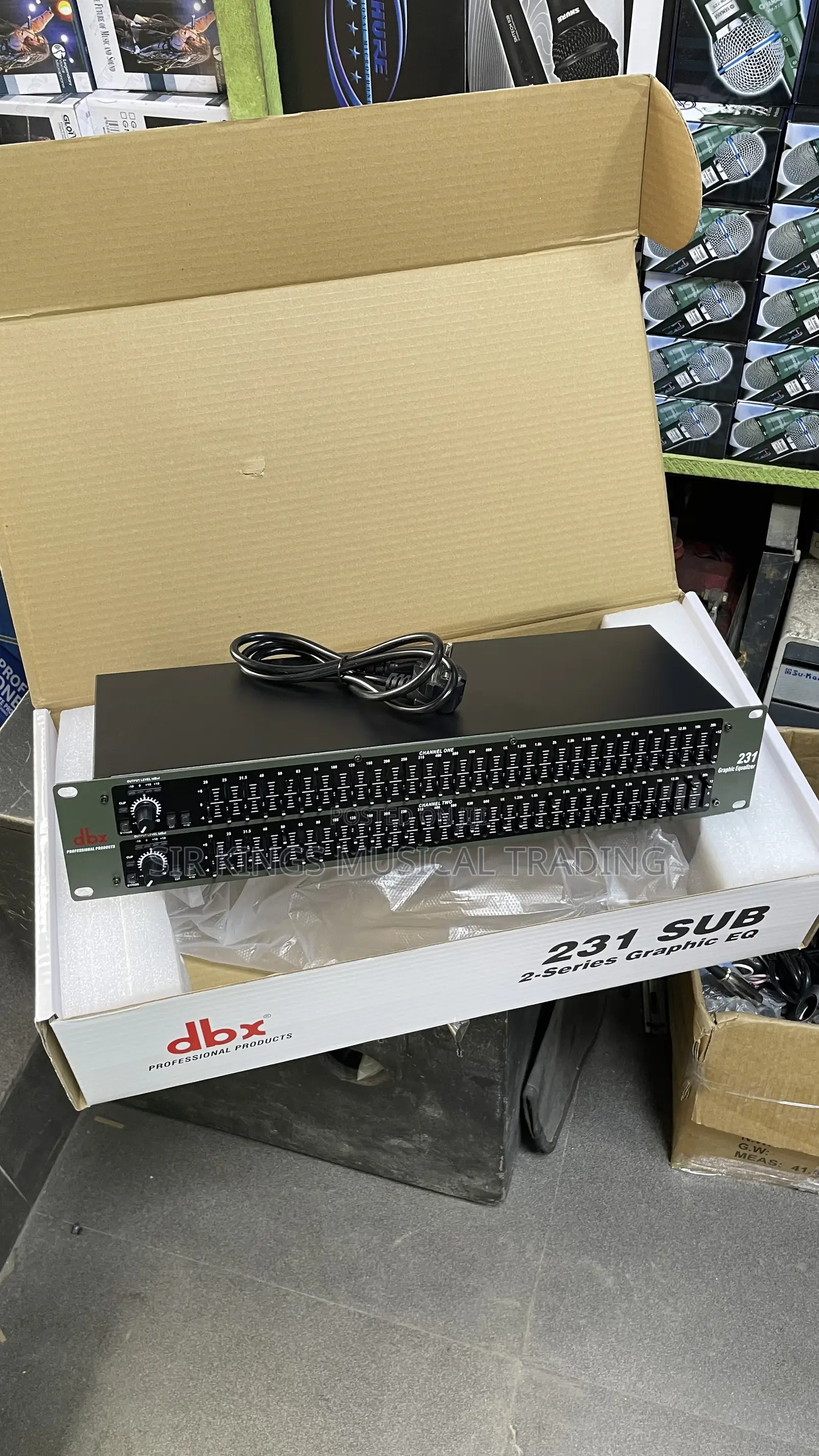 DBX Double Equalizer Eq231 With Sub Output 31 Bands
