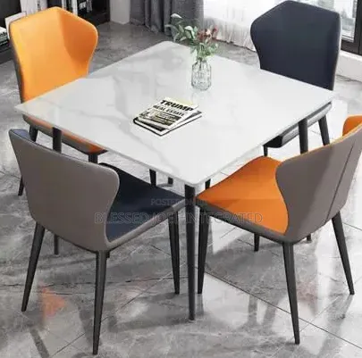Extendable Dining Set