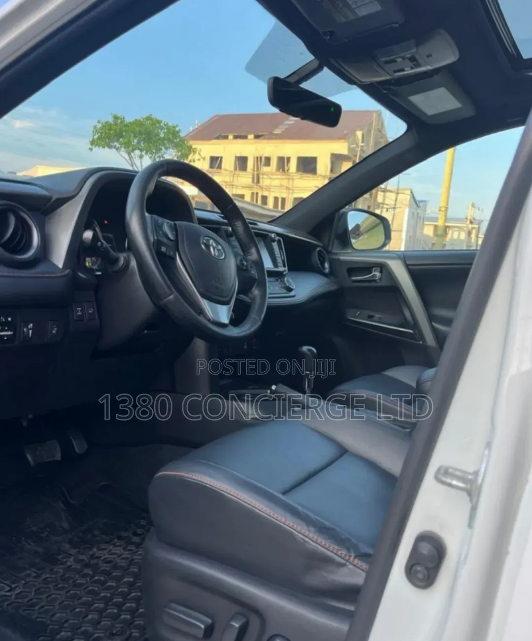Toyota RAV4 2016 White