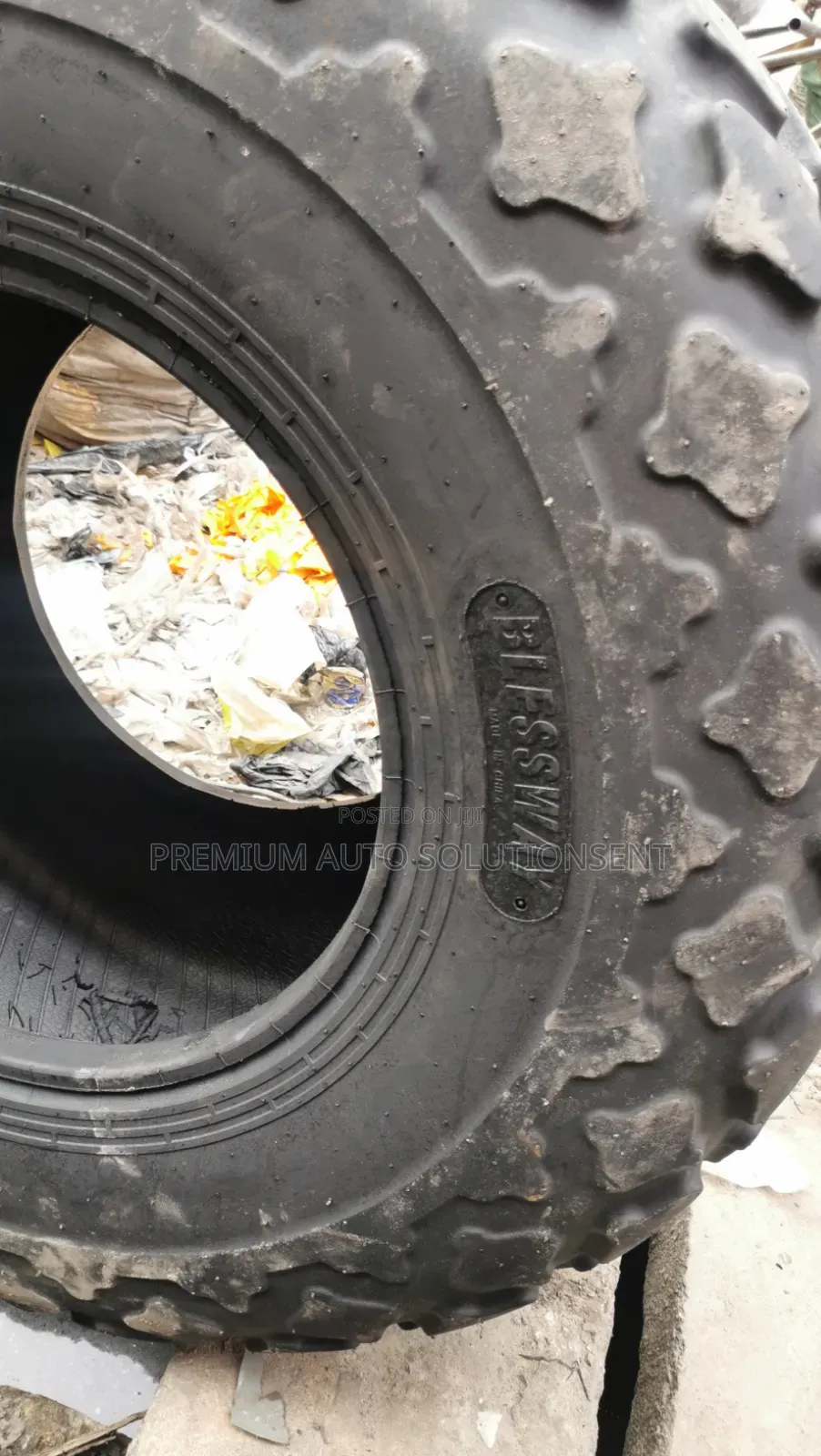 Brand New 23.1-26 Roller Tyre
