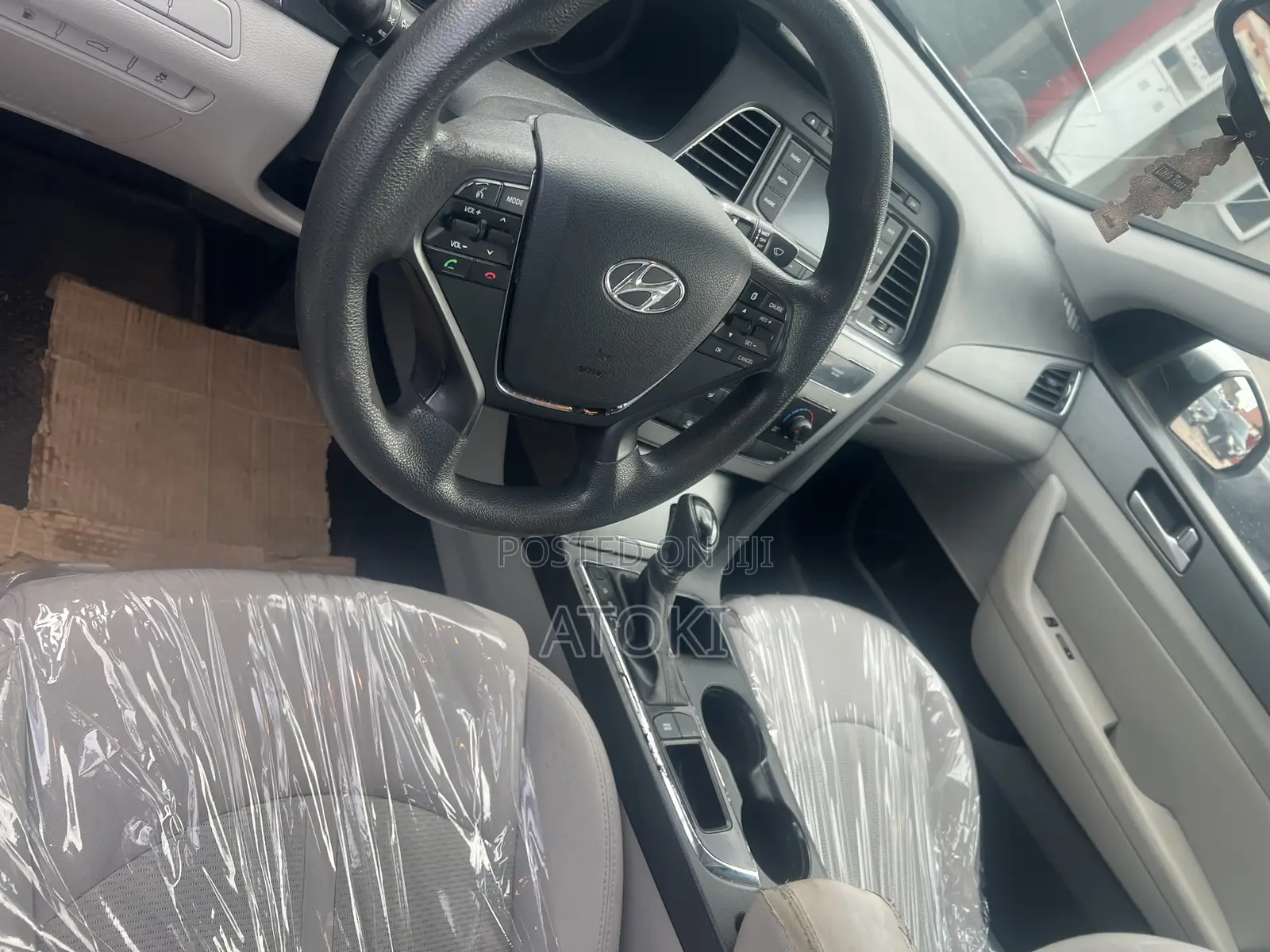 Hyundai Sonata Sport 4dr Sedan (2.4L 4cyl 6A) 2015 Gray