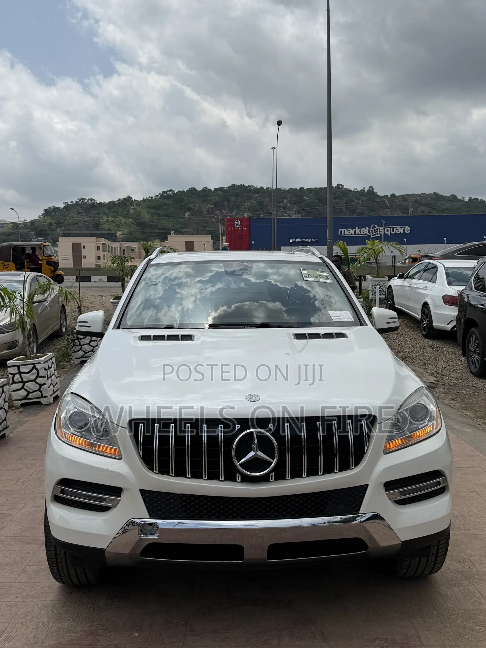 Mercedes-Benz M Class ML350 4dr SUV (3.5L 6cyl 7A) 2015 White
