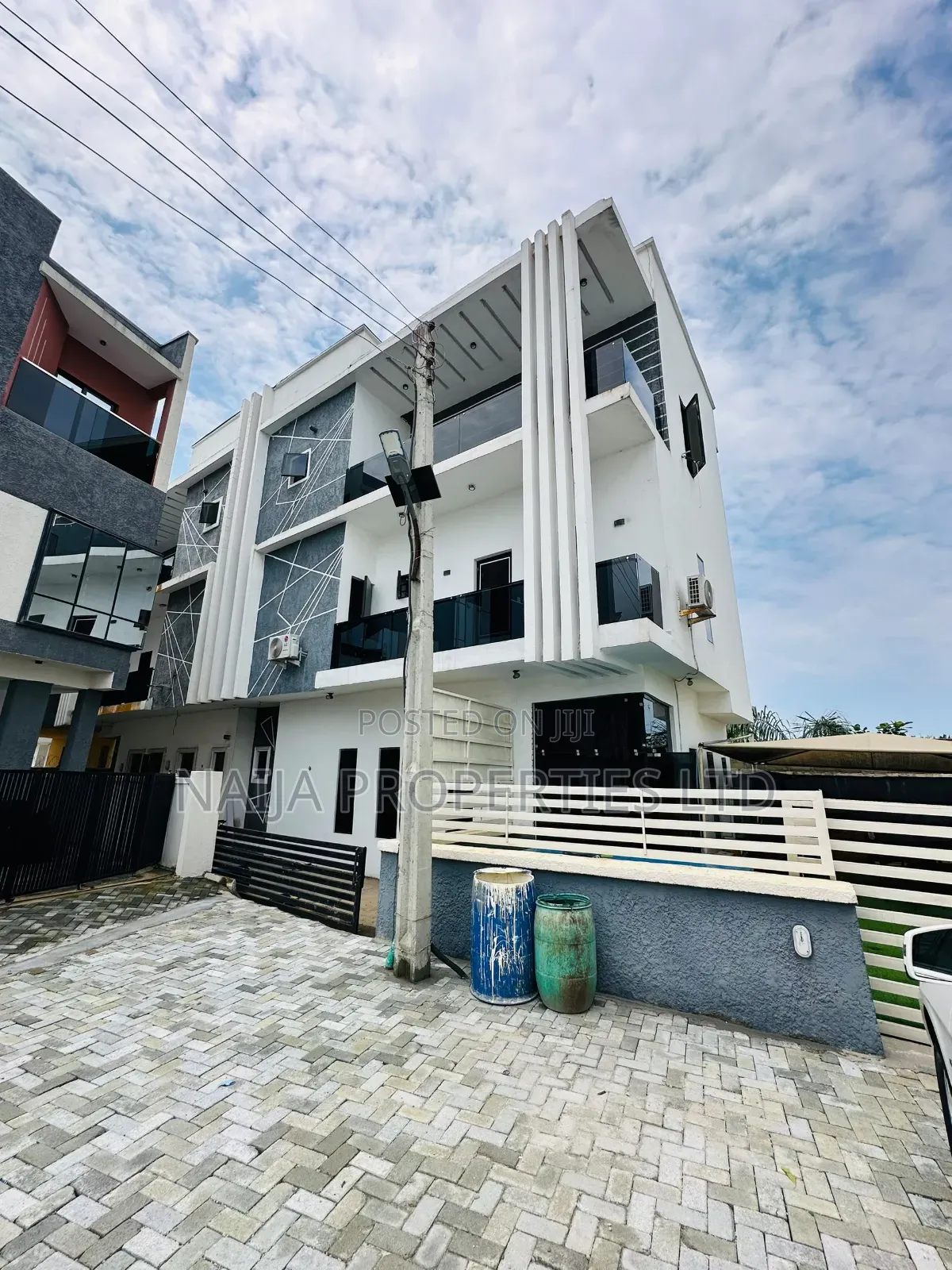 3bdrm Duplex in Okun-Ajah, Lagos, Ogombo for rent