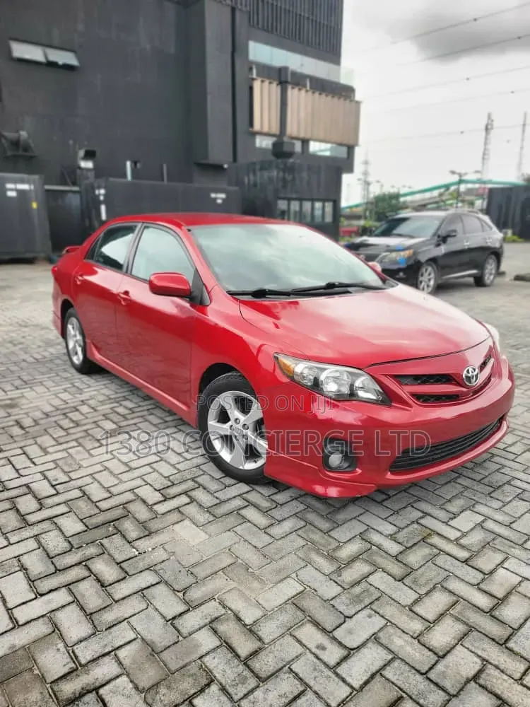 Toyota Corolla 2012 Red
