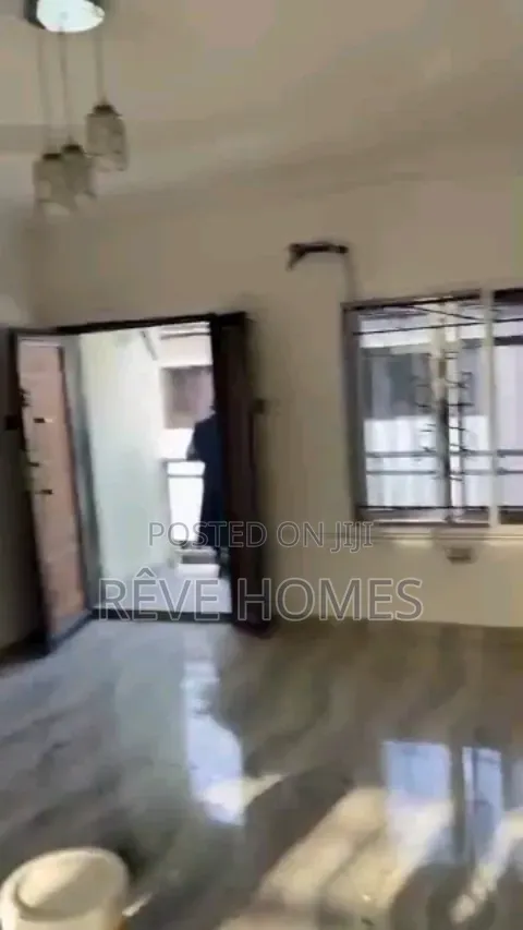 3bdrm Block of Flats in LSDPC Maryland Estate for rent