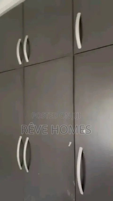 3bdrm Block of Flats in LSDPC Maryland Estate for rent