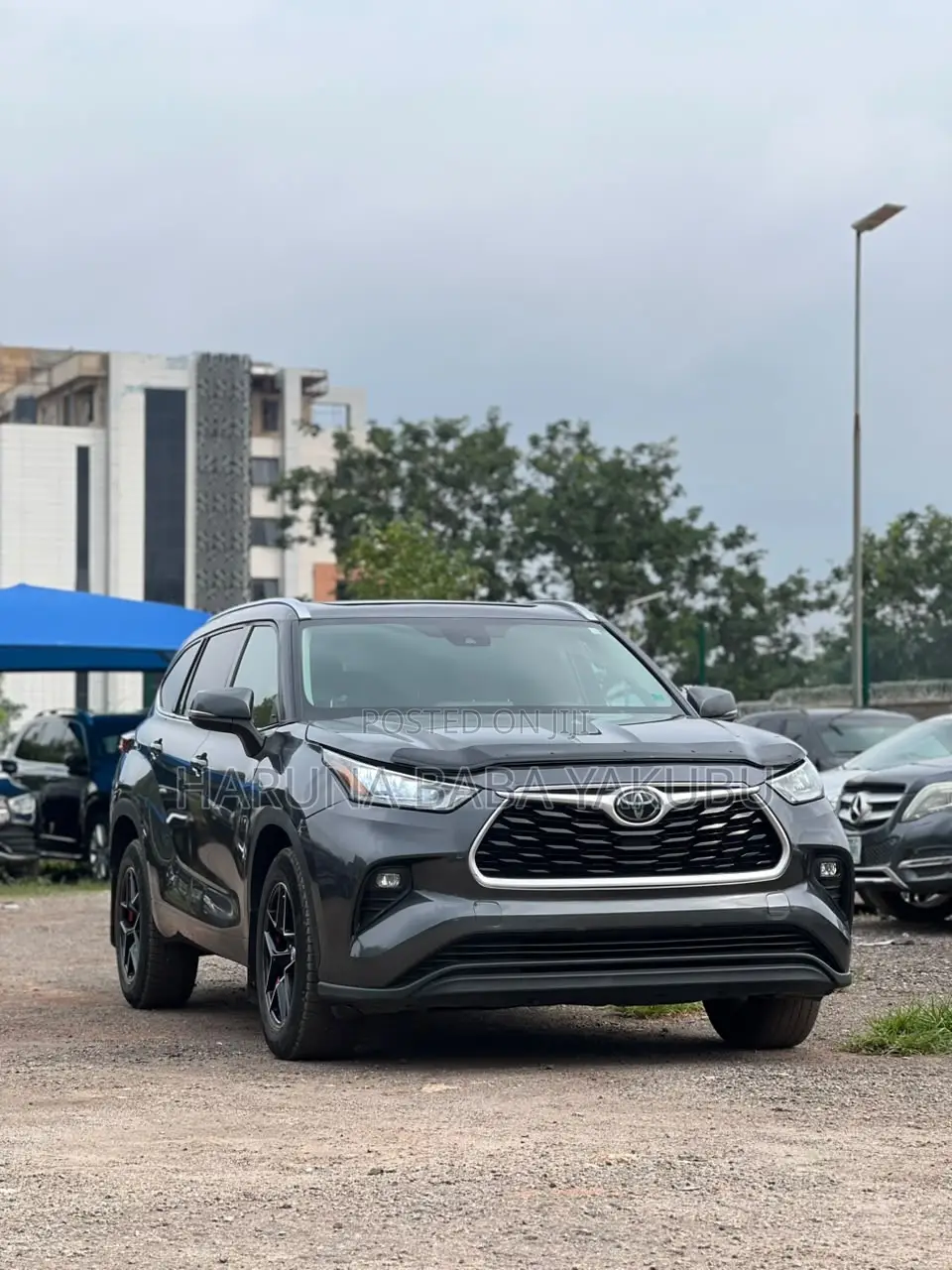 Toyota Highlander XLE AWD 2020 Gray