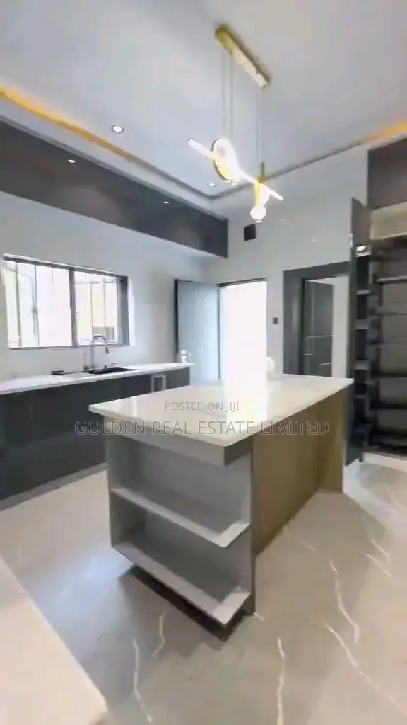 4bdrm Duplex in An Estate, Lokogoma for sale