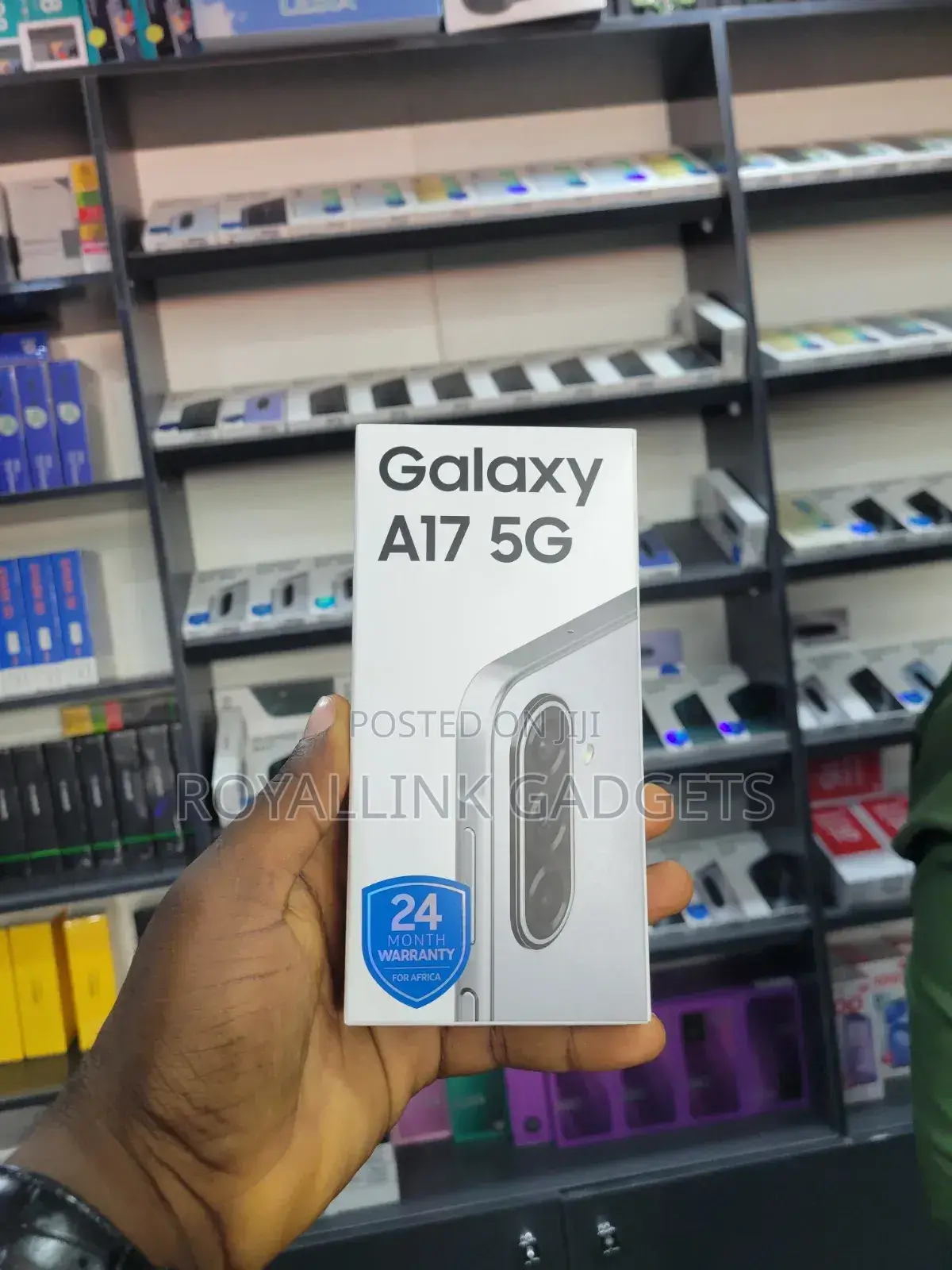 New Samsung Galaxy A17 5G 256 GB Gray