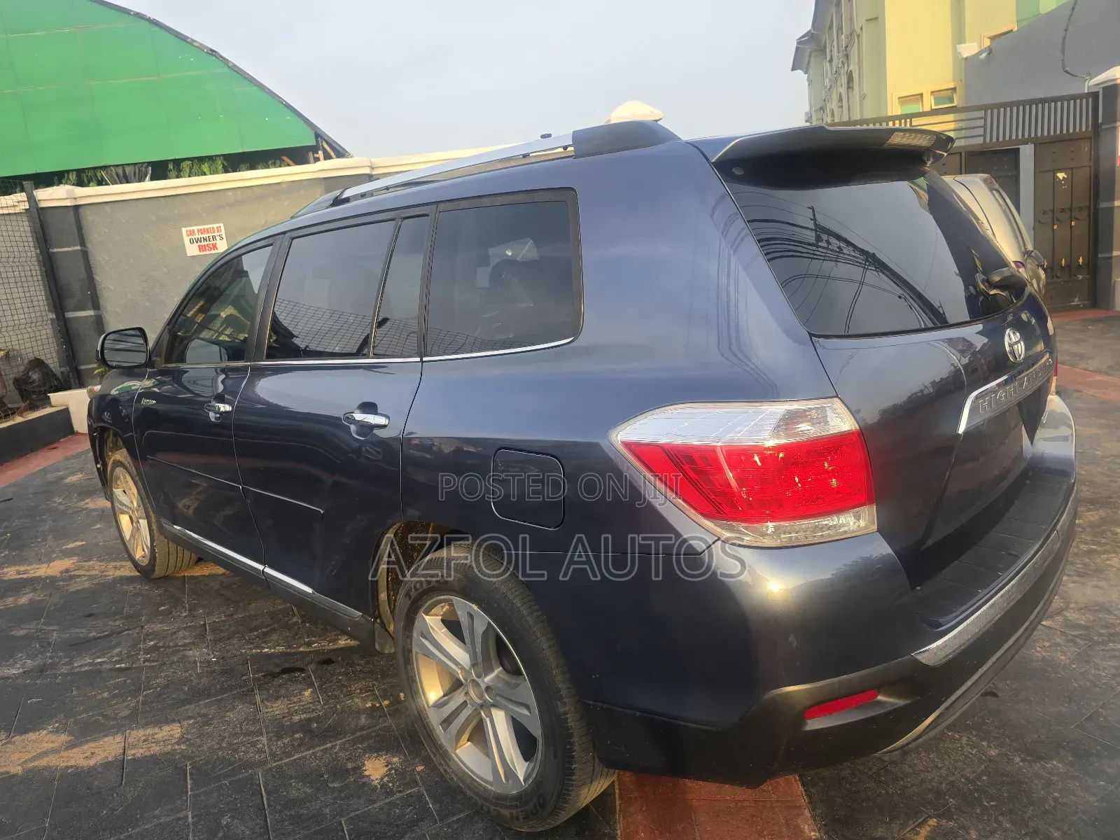 Toyota Highlander Limited 2012 Blue