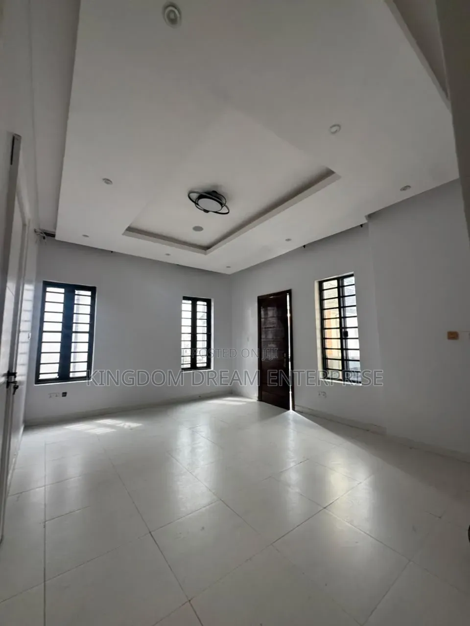 4bdrm Duplex in Omole Phase 1 for rent
